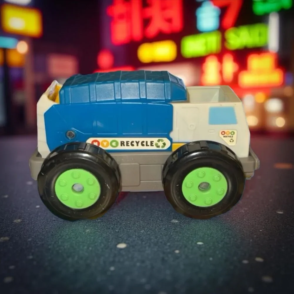 2015 TMNT Half Shell Heroes Mutations Transforming Shellraiser to Recycle Truck